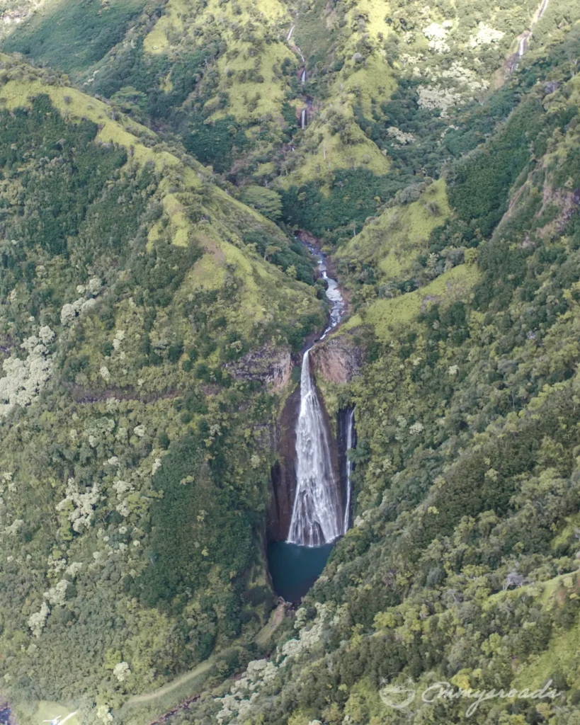 DOORS OFF HELICOPTER TOUR Kauai Hawaii
