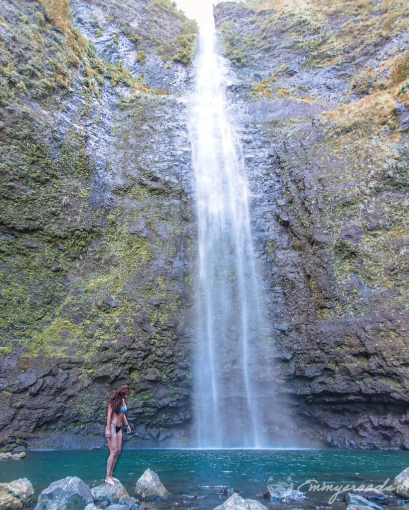 KALALAU TRAIL TO HANAKAPI'AI FALLS (NAPALI COAST) hike Kauai Hawaii