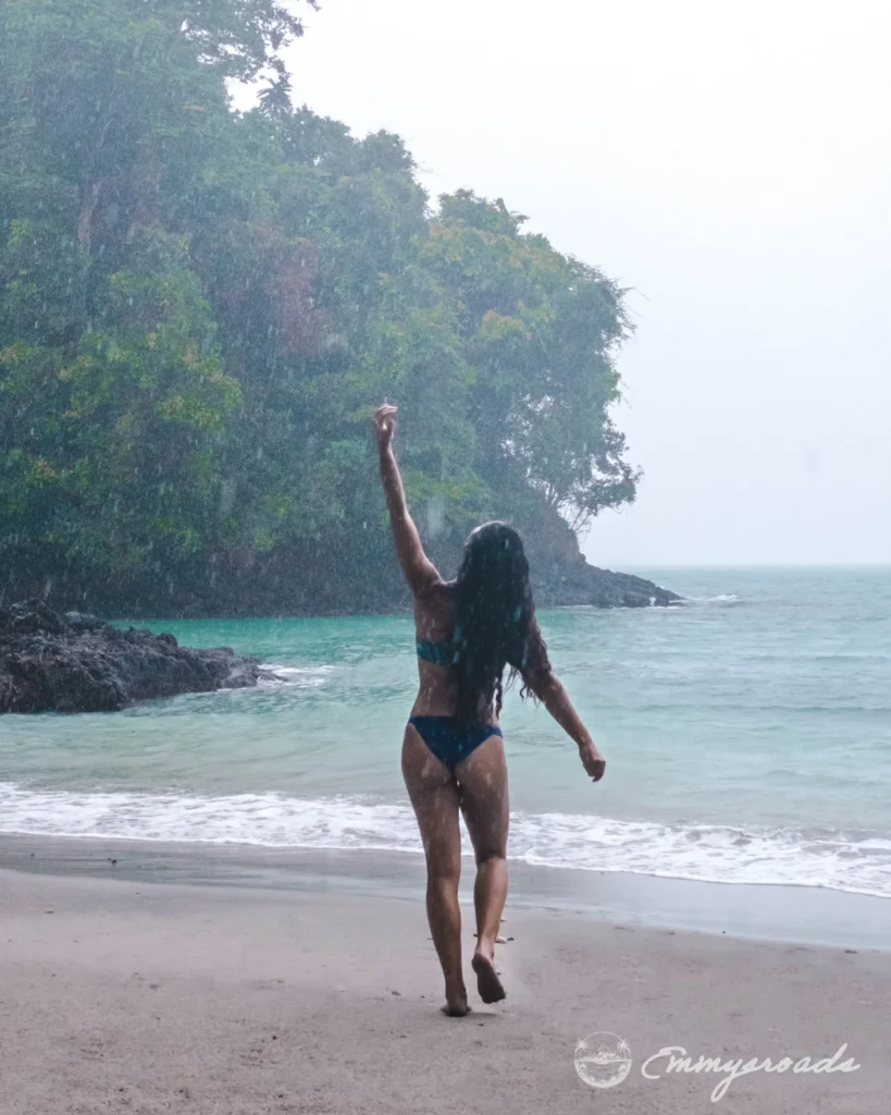 MANUEL ANTONIO NATURAL PARK hike Costa Rica