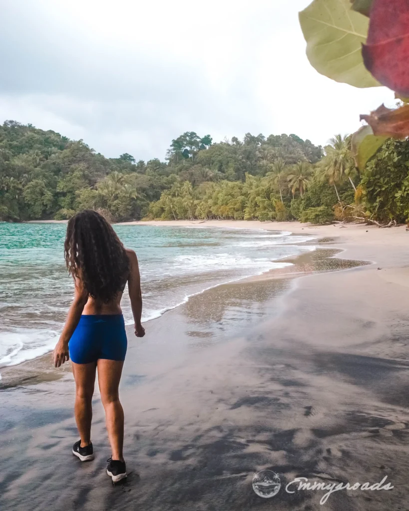 MANUEL ANTONIO NATURAL PARK hike Costa Rica