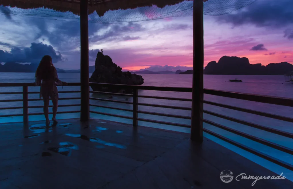 Matinloc Island Resort El Nido hotel Philippines sunrise