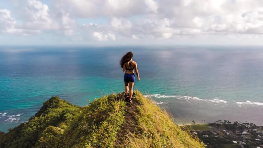 PU'U MANAMANA hike Oahu Hawai