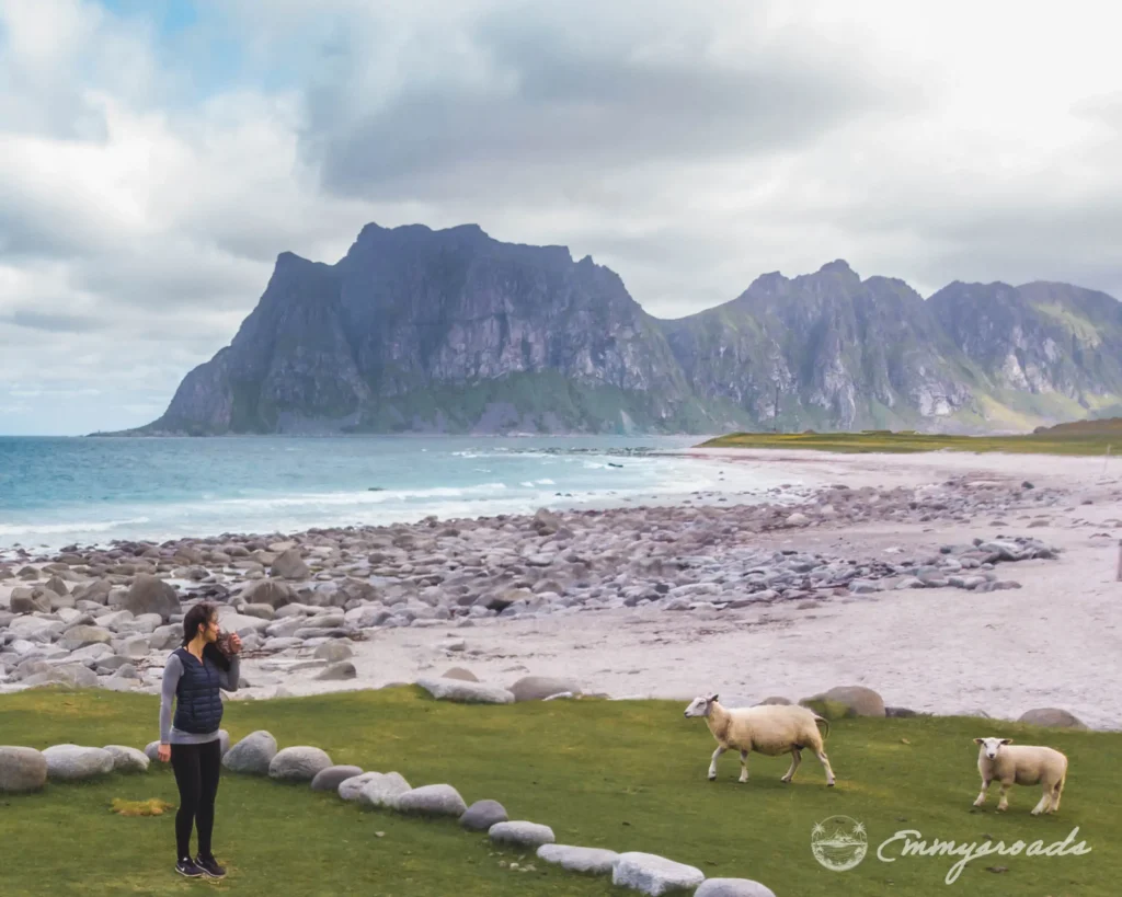 UTTAKLEIV BEACH