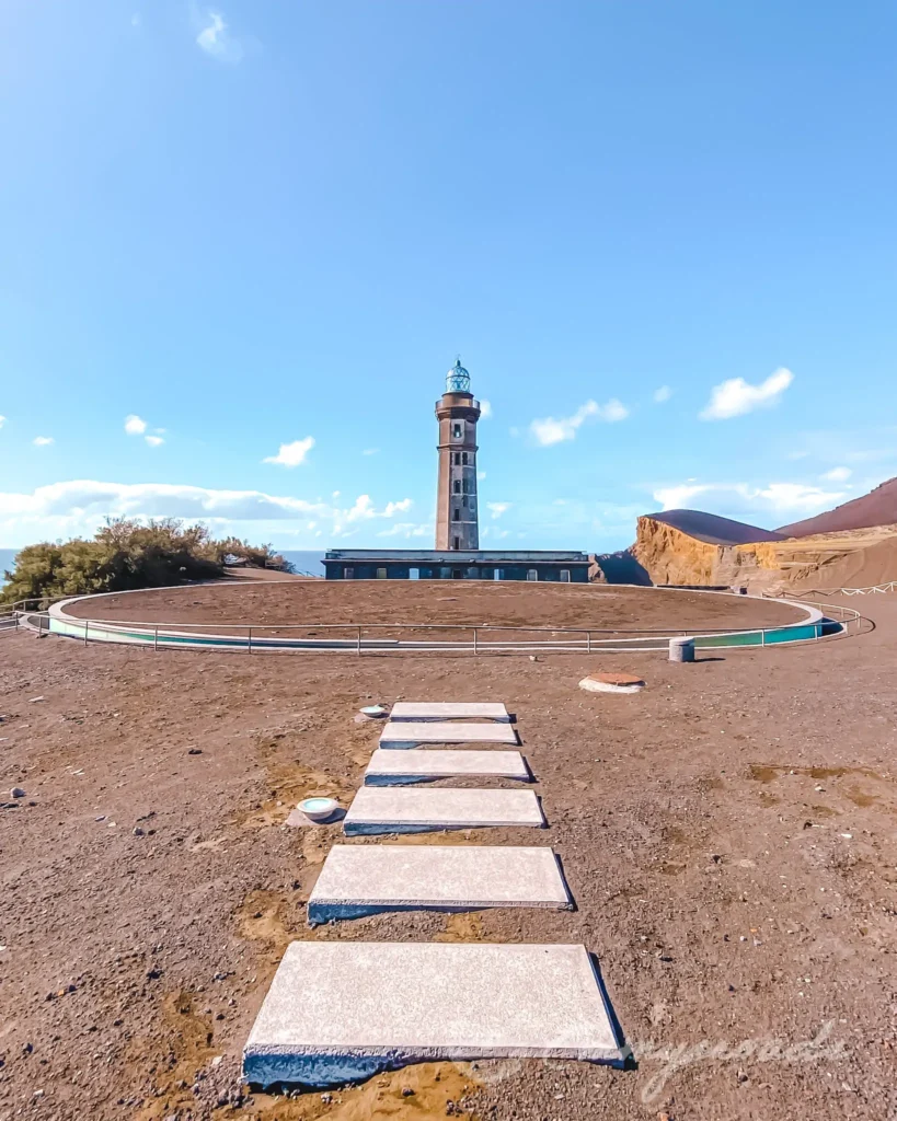 VULCAO DOS CAPELINHOS Faial Azores