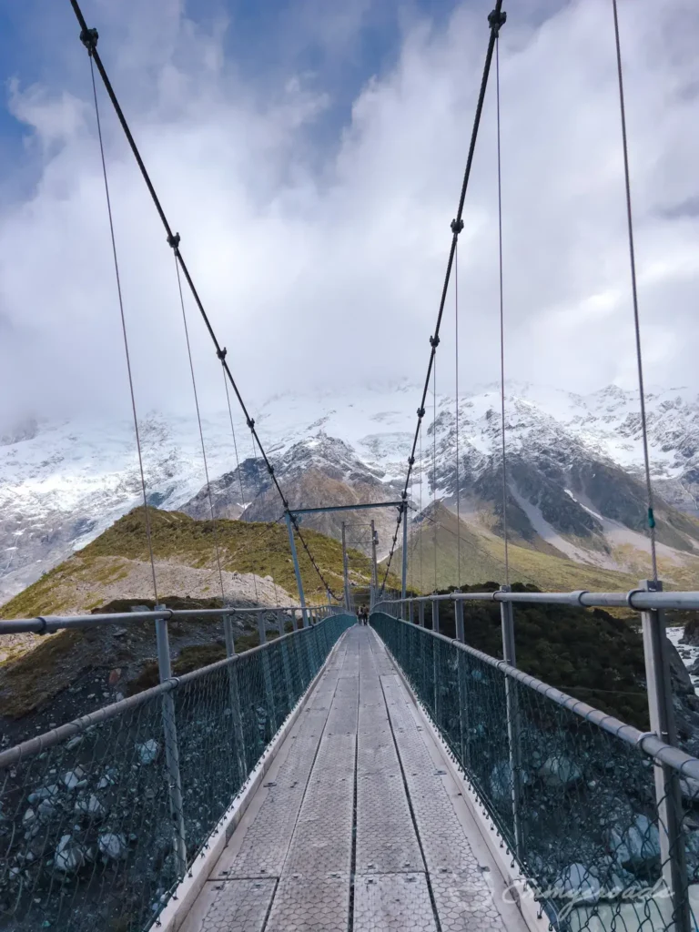 Hooker valley hiking New Zealand