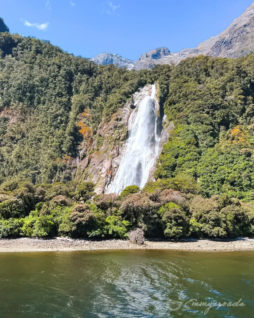 Milford sound New Zealand boat tour