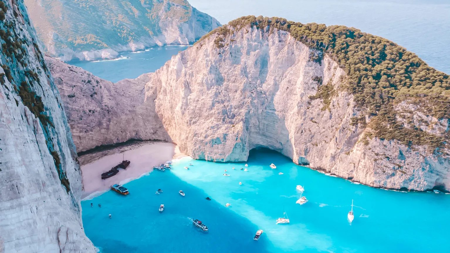 SHIPWRECK BEACH (NAVAGIO BEACH) landscape Greece